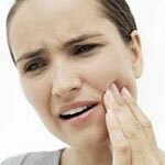 Как вылечить зубную боль в домашних условиях